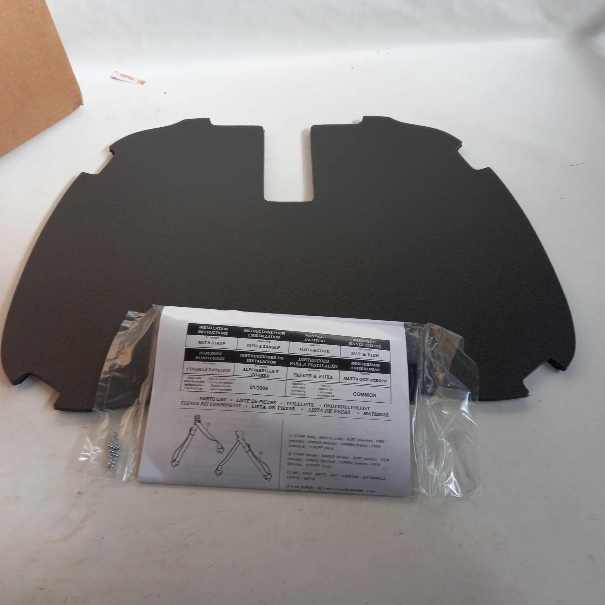 Picture of TOP BOX MAT & STRAP    08P11-MFF-800